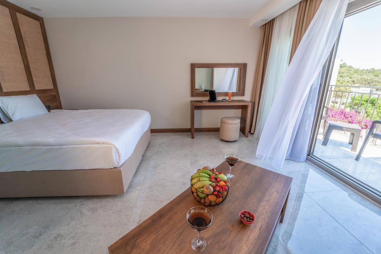Torba Buk Hotel Bodrum ภายนอก รูปภาพ